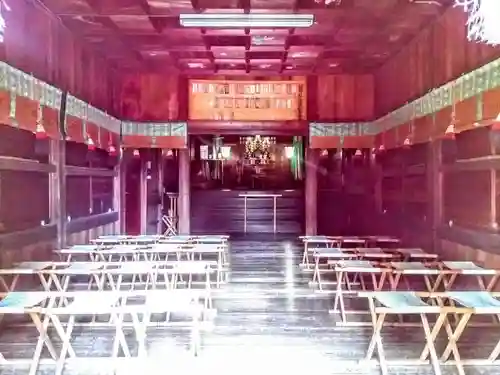 八柱神社（荒尾）の本殿・本堂