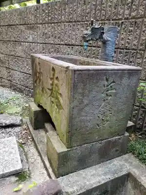 須賀神社の手水舎