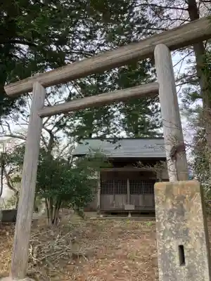 摩多羅神社の鳥居