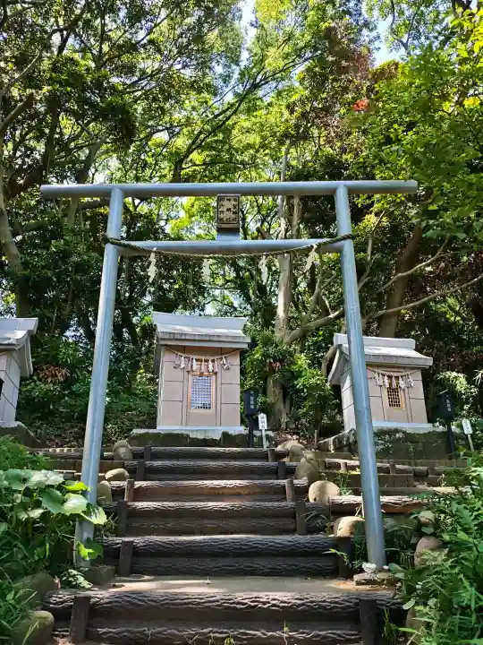 走水神社の{uncategorized: "未分類", other: "その他", undefined: "問題あり", building: "その他建物", grave: "お墓", sacred_gate: "鳥居", guardian: "狛犬", statue: "像", buddha: "仏像", history: "歴史", nature: "自然", garden: "庭園", animal: "動物", pagoda: "塔", temizu: "手水舎", mountain_gate: "山門・神門", sanctuary: "本殿・本堂", subordinate: "末社・摂社", art: "芸術", scenery: "景色", jizo: "地蔵", ema: "絵馬", goshuin: "御朱印", omikuji: "おみくじ", items: "授与品その他", amulet: "お守り", goshuincho: "御朱印帳", eats: "食事", festival: "お祭り", votive_dance: "神楽", shichigosan: "七五三参", wedding: "結婚式", experience: "体験その他", initially: "初詣", around: "周辺", anti_infection: "感染症対策"}