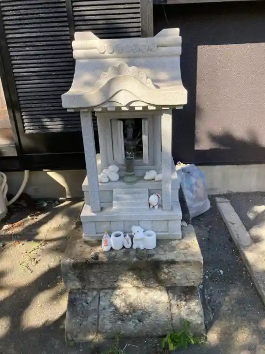 勧行寺の末社・摂社