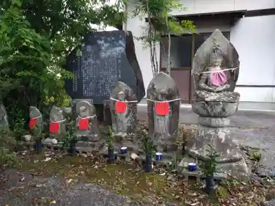 猿投洞薬師堂(愛知県)