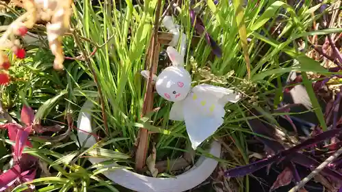 三輪神社の庭園