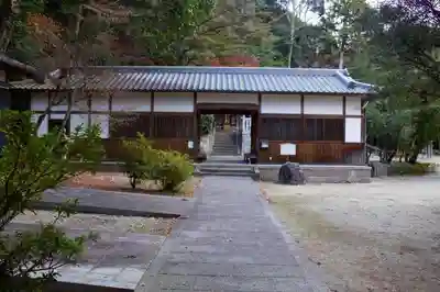 酒屋神社の山門・神門
