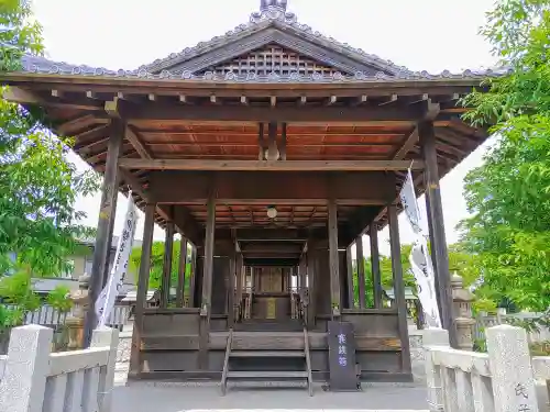 神明社（五軒家）の本殿・本堂