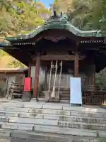 稲荷神社の{uncategorized: "未分類", other: "その他", undefined: "問題あり", building: "その他建物", grave: "お墓", sacred_gate: "鳥居", guardian: "狛犬", statue: "像", buddha: "仏像", history: "歴史", nature: "自然", garden: "庭園", animal: "動物", pagoda: "塔", temizu: "手水舎", mountain_gate: "山門・神門", sanctuary: "本殿・本堂", subordinate: "末社・摂社", art: "芸術", scenery: "景色", jizo: "地蔵", ema: "絵馬", goshuin: "御朱印", omikuji: "おみくじ", items: "授与品その他", amulet: "お守り", goshuincho: "御朱印帳", eats: "食事", festival: "お祭り", votive_dance: "神楽", shichigosan: "七五三参", wedding: "結婚式", experience: "体験その他", initially: "初詣", around: "周辺", anti_infection: "感染症対策"}