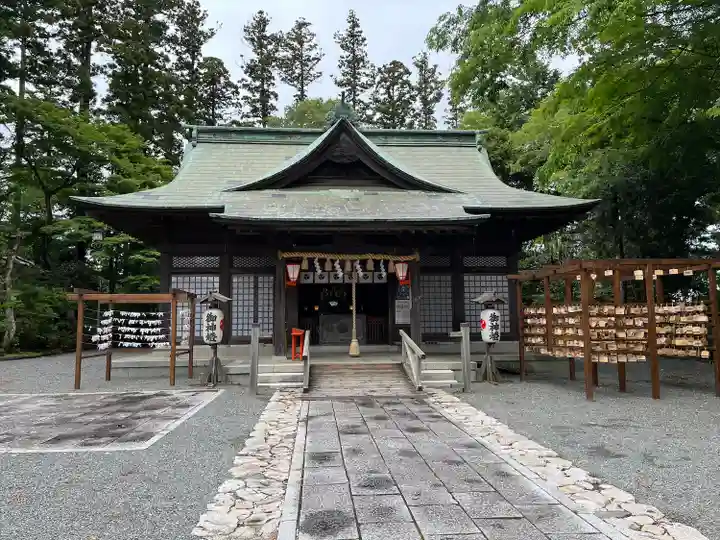 國魂神社の本殿・本堂