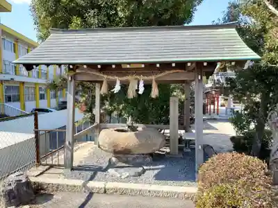 殖栗神社の手水舎