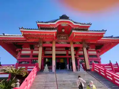 飯沼山 圓福寺の{uncategorized: "未分類", other: "その他", undefined: "問題あり", building: "その他建物", grave: "お墓", sacred_gate: "鳥居", guardian: "狛犬", statue: "像", buddha: "仏像", history: "歴史", nature: "自然", garden: "庭園", animal: "動物", pagoda: "塔", temizu: "手水舎", mountain_gate: "山門・神門", sanctuary: "本殿・本堂", subordinate: "末社・摂社", art: "芸術", scenery: "景色", jizo: "地蔵", ema: "絵馬", goshuin: "御朱印", omikuji: "おみくじ", items: "授与品その他", amulet: "お守り", goshuincho: "御朱印帳", eats: "食事", festival: "お祭り", votive_dance: "神楽", shichigosan: "七五三参", wedding: "結婚式", experience: "体験その他", initially: "初詣", around: "周辺", anti_infection: "感染症対策"}