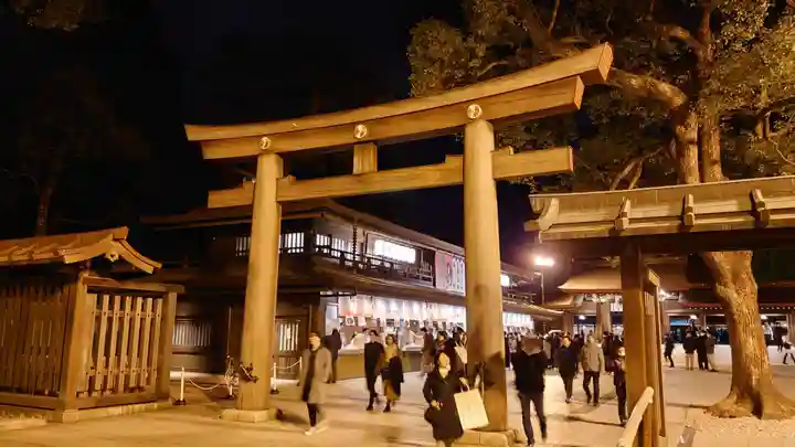 明治神宮の鳥居