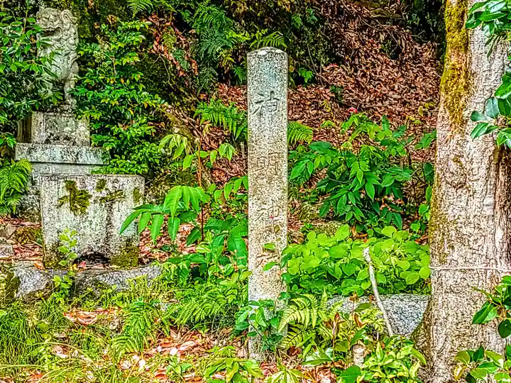神明神社(秋葉神社)のその他建物