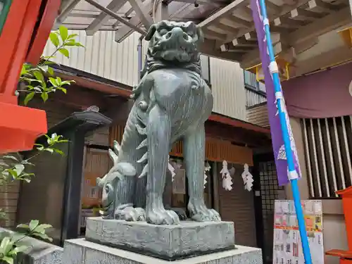 十番稲荷神社の狛犬