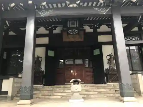 青松寺の本殿・本堂