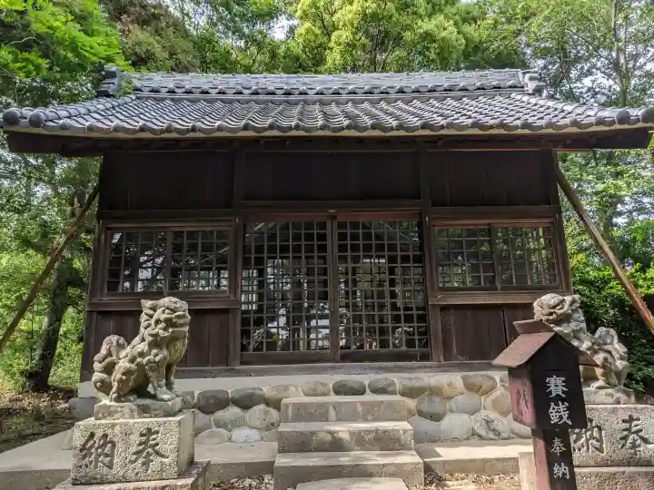 日吉社の{uncategorized: "未分類", other: "その他", undefined: "問題あり", building: "その他建物", grave: "お墓", sacred_gate: "鳥居", guardian: "狛犬", statue: "像", buddha: "仏像", history: "歴史", nature: "自然", garden: "庭園", animal: "動物", pagoda: "塔", temizu: "手水舎", mountain_gate: "山門・神門", sanctuary: "本殿・本堂", subordinate: "末社・摂社", art: "芸術", scenery: "景色", jizo: "地蔵", ema: "絵馬", goshuin: "御朱印", omikuji: "おみくじ", items: "授与品その他", amulet: "お守り", goshuincho: "御朱印帳", eats: "食事", festival: "お祭り", votive_dance: "神楽", shichigosan: "七五三参", wedding: "結婚式", experience: "体験その他", initially: "初詣", around: "周辺", anti_infection: "感染症対策"}