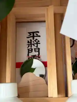 神田神社（神田明神）の{uncategorized: "未分類", other: "その他", undefined: "問題あり", building: "その他建物", grave: "お墓", sacred_gate: "鳥居", guardian: "狛犬", statue: "像", buddha: "仏像", history: "歴史", nature: "自然", garden: "庭園", animal: "動物", pagoda: "塔", temizu: "手水舎", mountain_gate: "山門・神門", sanctuary: "本殿・本堂", subordinate: "末社・摂社", art: "芸術", scenery: "景色", jizo: "地蔵", ema: "絵馬", goshuin: "御朱印", omikuji: "おみくじ", items: "授与品その他", amulet: "お守り", goshuincho: "御朱印帳", eats: "食事", festival: "お祭り", votive_dance: "神楽", shichigosan: "七五三参", wedding: "結婚式", experience: "体験その他", initially: "初詣", around: "周辺", anti_infection: "感染症対策"}