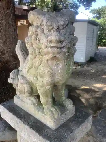 桃山八幡社の狛犬