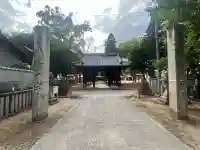 素盞嗚神社の{uncategorized: "未分類", other: "その他", undefined: "問題あり", building: "その他建物", grave: "お墓", sacred_gate: "鳥居", guardian: "狛犬", statue: "像", buddha: "仏像", history: "歴史", nature: "自然", garden: "庭園", animal: "動物", pagoda: "塔", temizu: "手水舎", mountain_gate: "山門・神門", sanctuary: "本殿・本堂", subordinate: "末社・摂社", art: "芸術", scenery: "景色", jizo: "地蔵", ema: "絵馬", goshuin: "御朱印", omikuji: "おみくじ", items: "授与品その他", amulet: "お守り", goshuincho: "御朱印帳", eats: "食事", festival: "お祭り", votive_dance: "神楽", shichigosan: "七五三参", wedding: "結婚式", experience: "体験その他", initially: "初詣", around: "周辺", anti_infection: "感染症対策"}