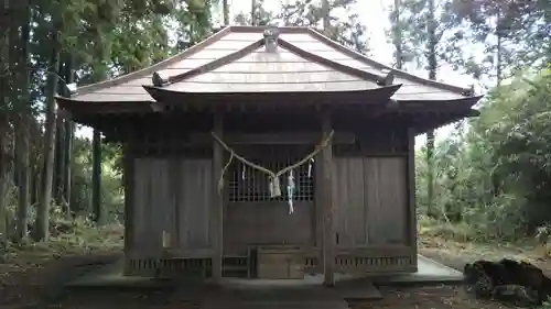 雷神社の本殿