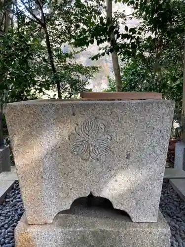 庭田神社の手水舎