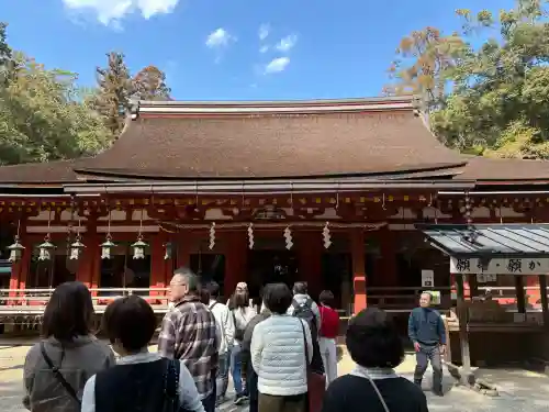 石上神宮の{uncategorized: "未分類", other: "その他", undefined: "問題あり", building: "その他建物", grave: "お墓", sacred_gate: "鳥居", guardian: "狛犬", statue: "像", buddha: "仏像", history: "歴史", nature: "自然", garden: "庭園", animal: "動物", pagoda: "塔", temizu: "手水舎", mountain_gate: "山門・神門", sanctuary: "本殿・本堂", subordinate: "末社・摂社", art: "芸術", scenery: "景色", jizo: "地蔵", ema: "絵馬", goshuin: "御朱印", omikuji: "おみくじ", items: "授与品その他", amulet: "お守り", goshuincho: "御朱印帳", eats: "食事", festival: "お祭り", votive_dance: "神楽", shichigosan: "七五三参", wedding: "結婚式", experience: "体験その他", initially: "初詣", around: "周辺", anti_infection: "感染症対策"}