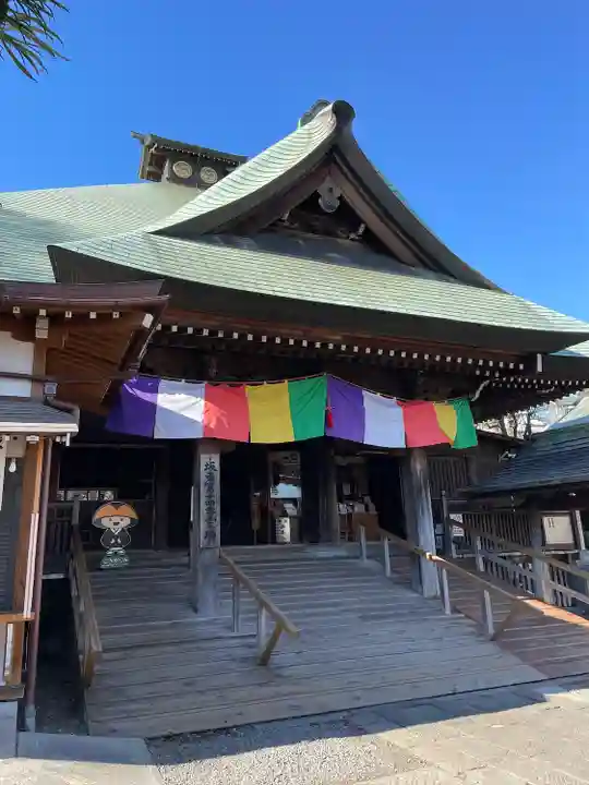 弘明寺の本殿・本堂