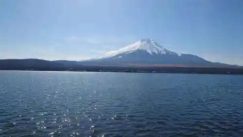 山中諏訪神社の景色