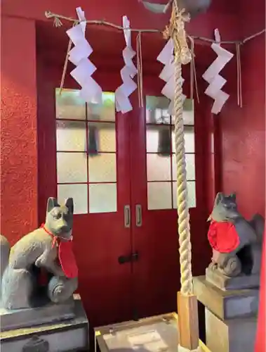 豊岩稲荷神社の本殿・本堂