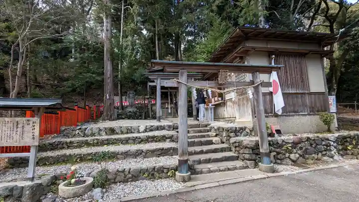 御髪神社の鳥居