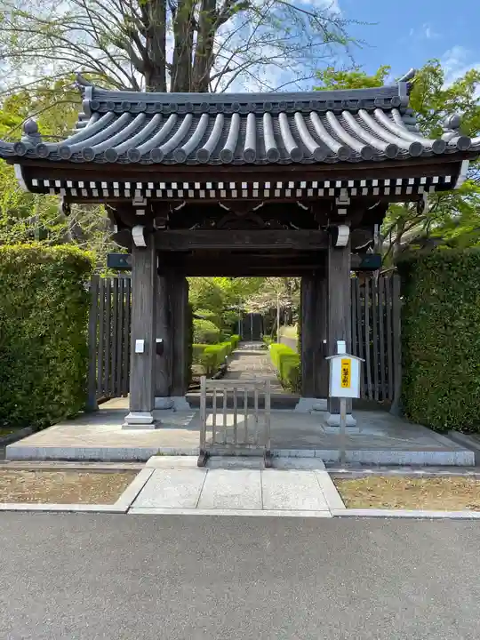 東林寺の山門・神門
