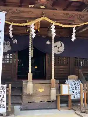 鶴峯八幡宮の本殿・本堂