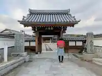 九品寺の山門・神門