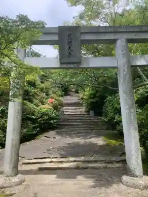 一乗寺の{uncategorized: "未分類", other: "その他", undefined: "問題あり", building: "その他建物", grave: "お墓", sacred_gate: "鳥居", guardian: "狛犬", statue: "像", buddha: "仏像", history: "歴史", nature: "自然", garden: "庭園", animal: "動物", pagoda: "塔", temizu: "手水舎", mountain_gate: "山門・神門", sanctuary: "本殿・本堂", subordinate: "末社・摂社", art: "芸術", scenery: "景色", jizo: "地蔵", ema: "絵馬", goshuin: "御朱印", omikuji: "おみくじ", items: "授与品その他", amulet: "お守り", goshuincho: "御朱印帳", eats: "食事", festival: "お祭り", votive_dance: "神楽", shichigosan: "七五三参", wedding: "結婚式", experience: "体験その他", initially: "初詣", around: "周辺", anti_infection: "感染症対策"}