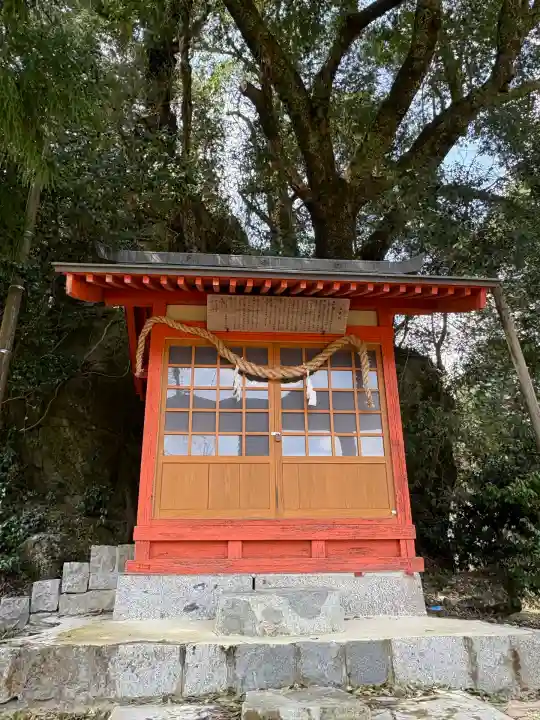 明神社の本殿・本堂
