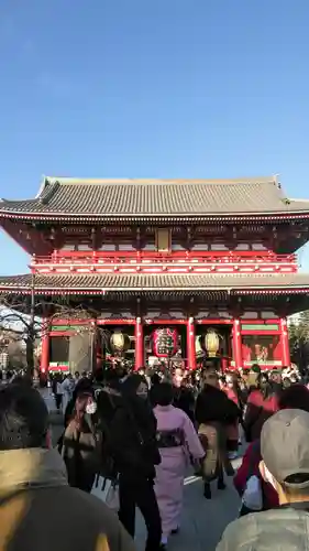 浅草寺の山門・神門