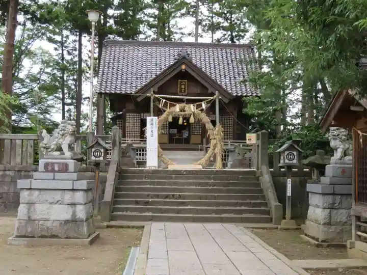 八幡神社の本殿・本堂