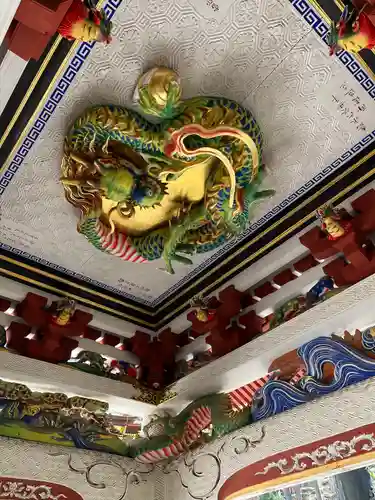 三峯神社の芸術