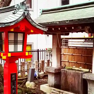 三田春日神社の手水舎