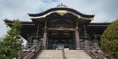 錫杖寺の本殿・本堂