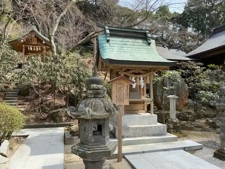 宝満宮竈門神社の山門・神門