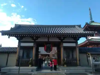 圓乘院の山門・神門