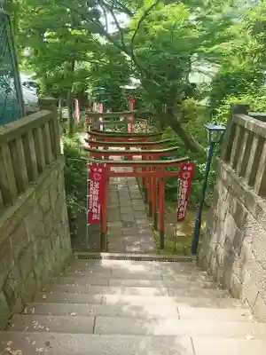 花園稲荷神社の鳥居