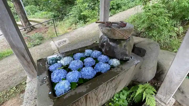 定泉寺の手水舎