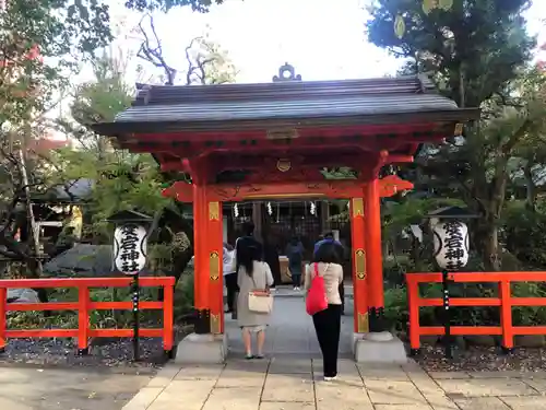愛宕神社の山門・神門