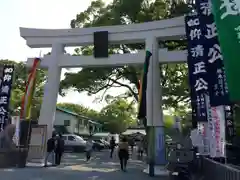 加藤神社の鳥居