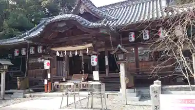 冠纓神社の本殿・本堂