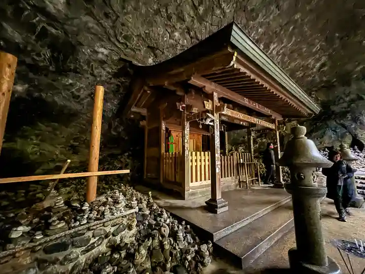 天安河原宮(宮崎県)