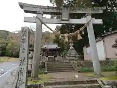 白髭神社の鳥居