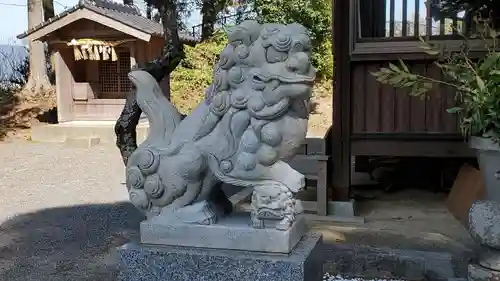 扇祇神社の狛犬