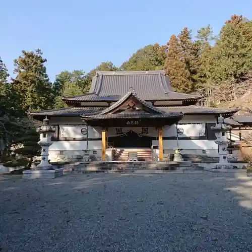 妙法寺の本殿