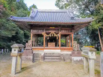 神明社（八反畑）の本殿・本堂